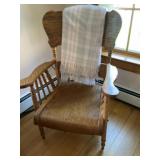 Wooden Sitting Chair