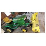 John Deere 325 Lawn Tractor w/48 " Mower Deck &