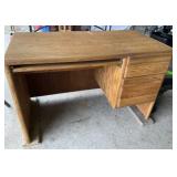 Desk 48ï¿½x24ï¿½x30ï¿½