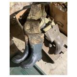 Knee and Chest Waders Sz 9 - 2 Pair