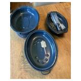 Enamel Roasters - 3 Sizes w/ Lids