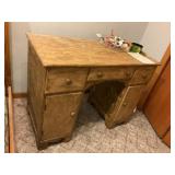 Pine Desk 30x40x20, Sewing Thread and More