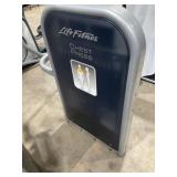 Life Fitness Chest Press Weight Machine