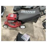 Snapper Bagger Push Mower 6HP w/Extra Bag; motor