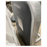 Life Fitness Lat Pull Down Weight Machine