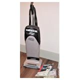 Oreck Vacuum XL21 w Bags Works