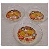 Vintage Pyrex Pie Plates set of 3 Never Used