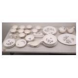 Mid Century Pine Cone Design Dinnerware