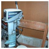 Evinrude 15 Boat Motor 2 Stroke Runs with Stand