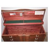 Lane Cedar Chest w Key