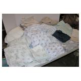 Queen Size Fitted Flat Sheets & Pillow Cases