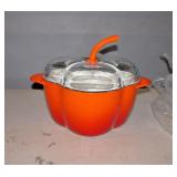 New Enamelware Cast Glass Lid Pot