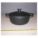 New Cast 8" Dutch Oven