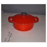 New Enamelware Dutch Oven 8"