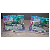 New Chevron Toy Cars Leo Limo set of 2