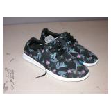 New Shoes Woman Size 11