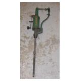 Antique Quaker State Barrel Pump
