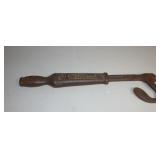 Union Hardware Co. Nail Puller