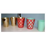 New Metal Planters Set 2 with 4 Inserts