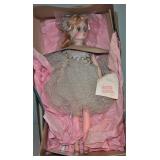 1986 Madam Alexandra 17" Tall Elise