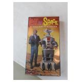 Lost In Space Dr. Zachary Smith & Robot B-9 FS