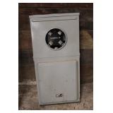 Outdoor Main Breaker Meter