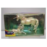 Breyer Alida and Elidor Unicorn & Foal set