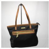 Michael Kors Hand Bag ( Like New Condition )