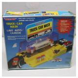 Blue Box battery-operated truck and car wash