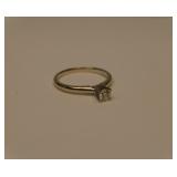 14K White Gold Diamond Ring