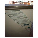 2.5 Cu. Ft. Dorm Fridge Avanti