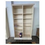 NO RESERVE. Large White Bookcase