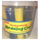 Molding clay Molding clay
