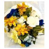 Lg bag of flowers Lg bag of flowers
