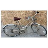 Huffy womanï¿½s three speed bike