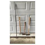 Sledgehammer Axe and prybar lot
