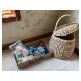 Sewing lot with miscellaneous ,with basket