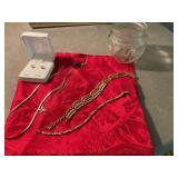 Ladies, gold, and silver lot Cubic zirconia, opal