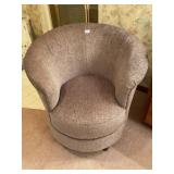 Swivel chair, tan color