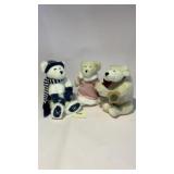 Boyd bears lot of three