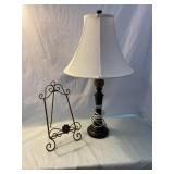 Table lamp and easel