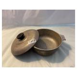 8 inch Wagner Magnalite pan with lid