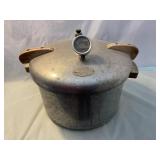 National pressure cooker