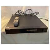 DVD PLAYER/Remote 16 3/4x16 1/2