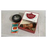 Vintage lot with ashtray