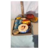 Miscellaneous cups and saucers, F& F