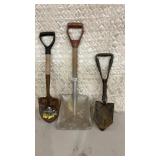 Miscellaneous shovels