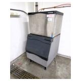Scotsman C0330sa-1b Self-contained Ice Maker With Bin