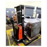2020 Noblelift Spn22-98 2200lb Semi-electric Stacker