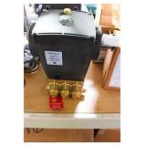 Leuco 9536r 1.904-121.0 8.752-810.0 Belt Drive Pump W/ Right Hand Shaft